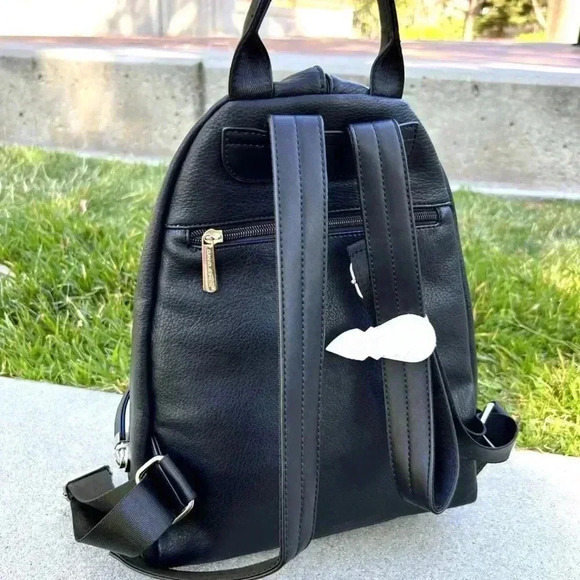 NWT Elegant Women Backpack Travel Carry-on Shoulder David Jones High Quality - Picture 2 of 5